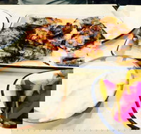 Don Louie's - eAccommodation