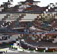 Thom Dick and Harrys - eAccommodation