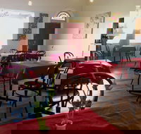 Elphinstone Hotel - eAccommodation