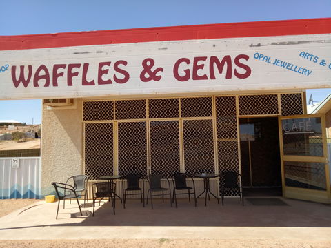 Waffles & Gems - eAccommodation 0
