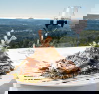 The Edge Cafe Bar and Restaurant - eAccommodation