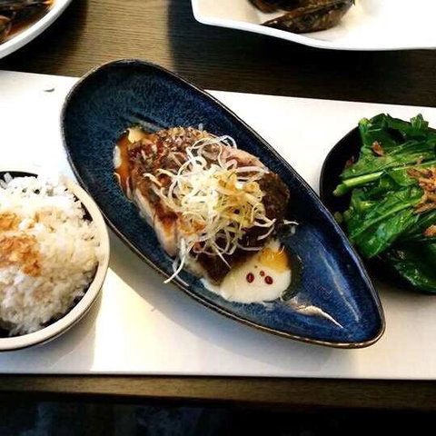 Mouthful Duck - eAccommodation 0