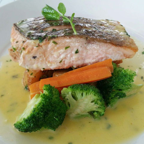 Aquarius Seafood - eAccommodation 0