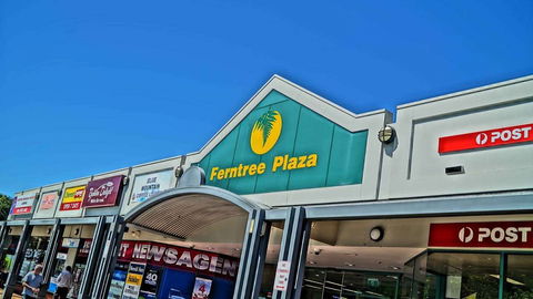 Deer Park Hotel - eAccommodation 0