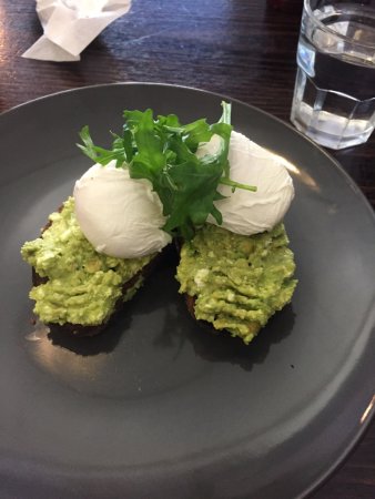 Faces And Places - eAccommodation 0