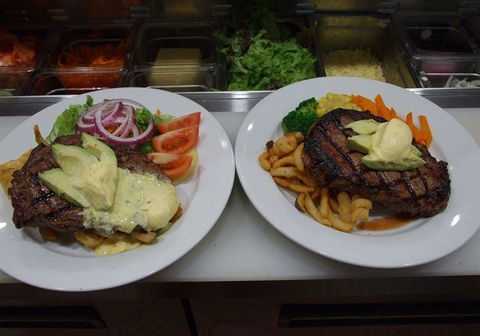 RJ's Rock N Roll Diner - eAccommodation 11