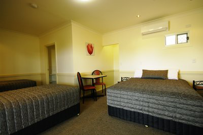 Park Avenue Hotel-Motel - eAccommodation 0
