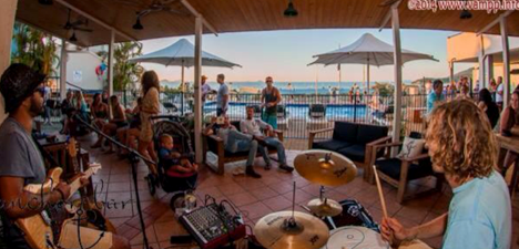 Anchor Bar - eAccommodation 1