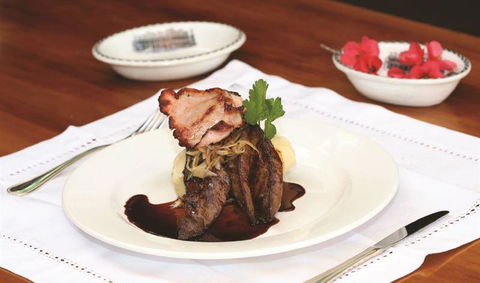 Jandowae Chargrill Bistro - eAccommodation 11