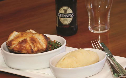 Jandowae Chargrill Bistro - eAccommodation 6