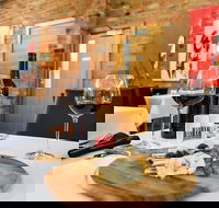 Highlander Restaurant - eAccommodation