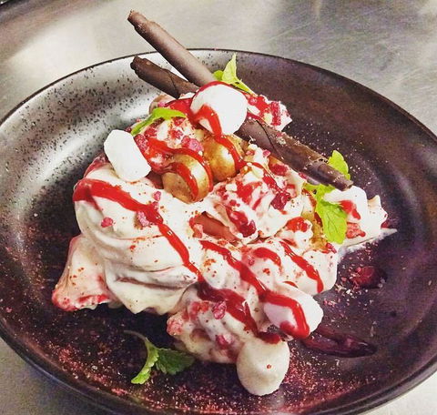 JoneZ On Food - eAccommodation 23