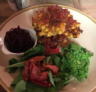 The Hairy Giraffe Cafe - eAccommodation