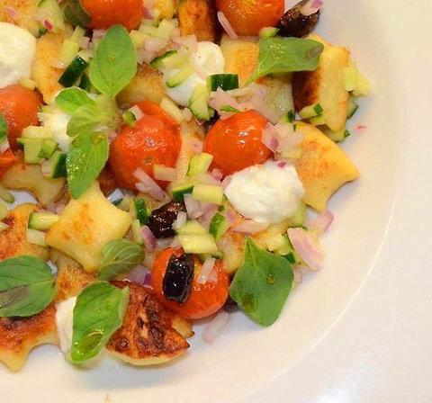 FOS Kitchen & Bar - eAccommodation 5