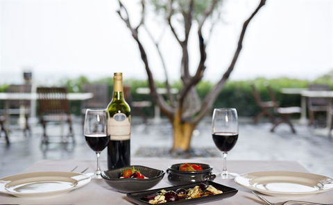 Other Side Of The Moon Restaurant - eAccommodation 3