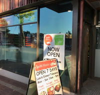 Dancin Wok - eAccommodation