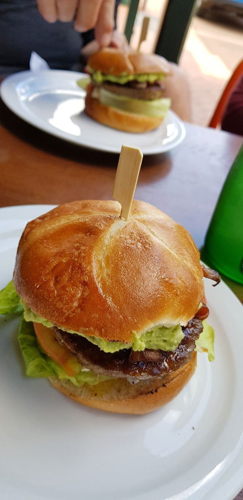 Jules Shoppe - eAccommodation 3