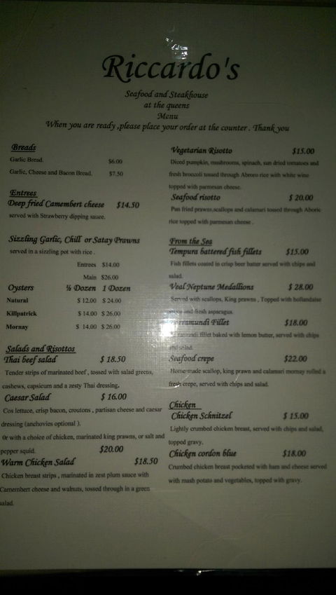 Queens Arms Hotel Riccardo's Seafood And Steakhouse - eAccommodation 1