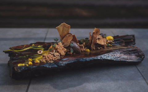 Vaquero Dining - eAccommodation 0