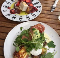 The Low Road Cafe - eAccommodation