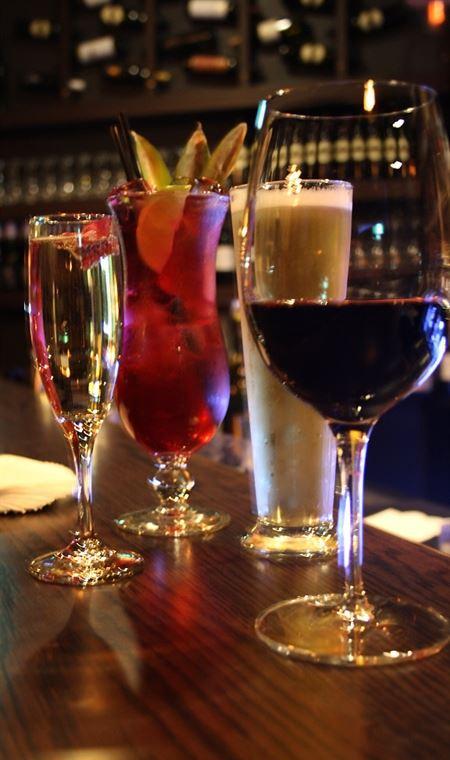 Village Lane Cafe & Wine Bar - eAccommodation 4