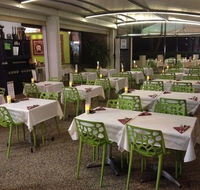 Thai On Ferny Way - eAccommodation