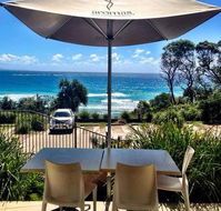 Manta Ray Bistro at Stradbroke Island Beach Hotel - eAccommodation