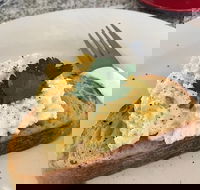 Peter's Cafe - eAccommodation