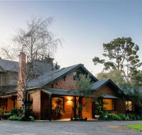 Marty  Oakdene - eAccommodation