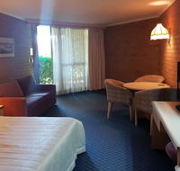 The John Hunter Motel - eAccommodation