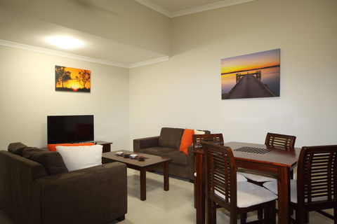 Direct Hotels - Villas On Rivergum - eAccommodation 0