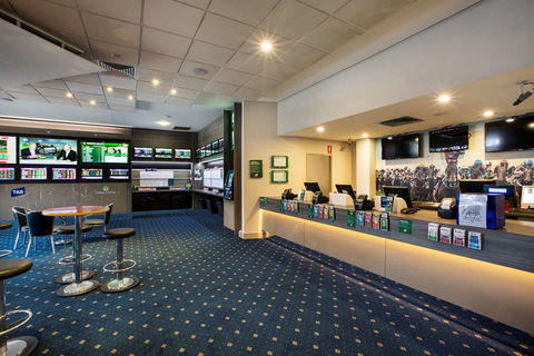 Nightcap At St Albans Hotel - eAccommodation 4