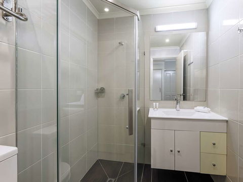 Quality Hotel Melbourne Airport - eAccommodation 13