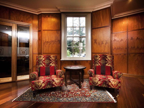 Mercure Canberra Hotel - eAccommodation 13