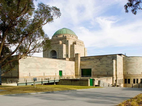 Mercure Canberra Hotel - eAccommodation 17