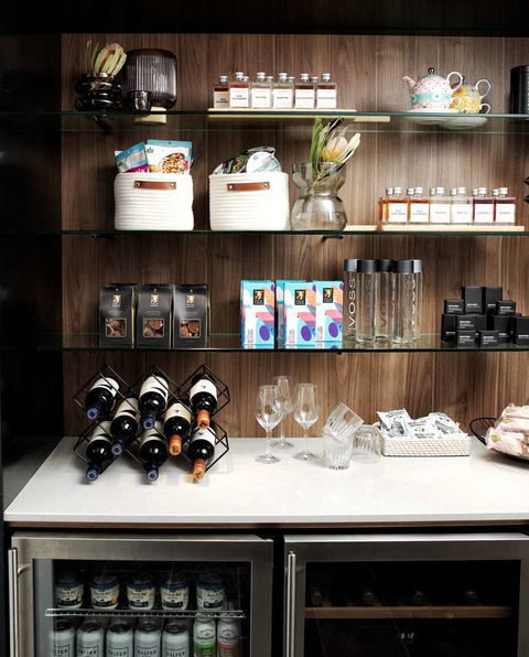 A By Adina Canberra - eAccommodation 16