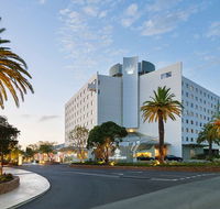 Crown Promenade Perth - eAccommodation