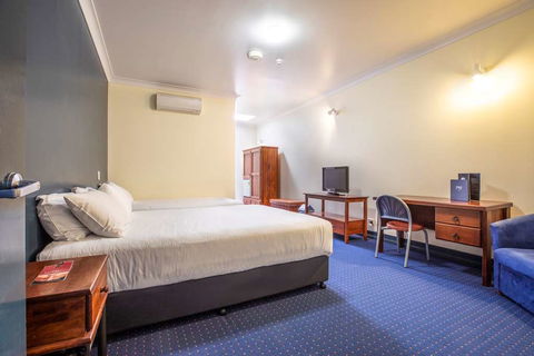 Atherton Hotel - eAccommodation 2
