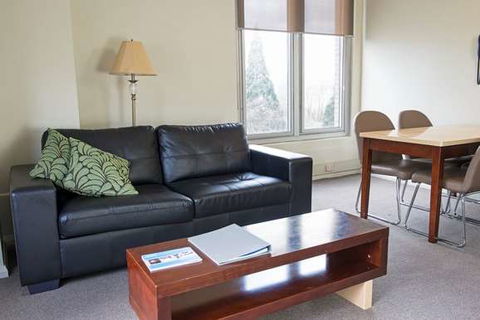 Mantra One Sandy Bay Road - eAccommodation 6