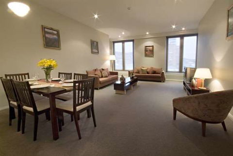 Mantra One Sandy Bay Road - eAccommodation 9