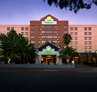 Holiday Inn Parramatta - eAccommodation