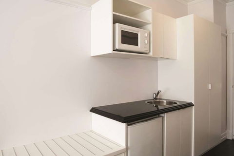 Adina Apartment Hotel Anzac Square - eAccommodation 13