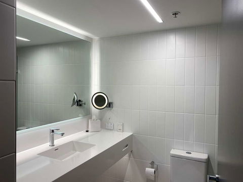 Hilton Adelaide - eAccommodation 4