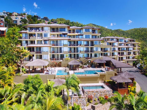 at Waters Edge Resort - eAccommodation 0