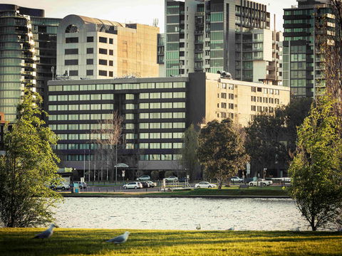 Mercure Melbourne Albert Park - eAccommodation 0