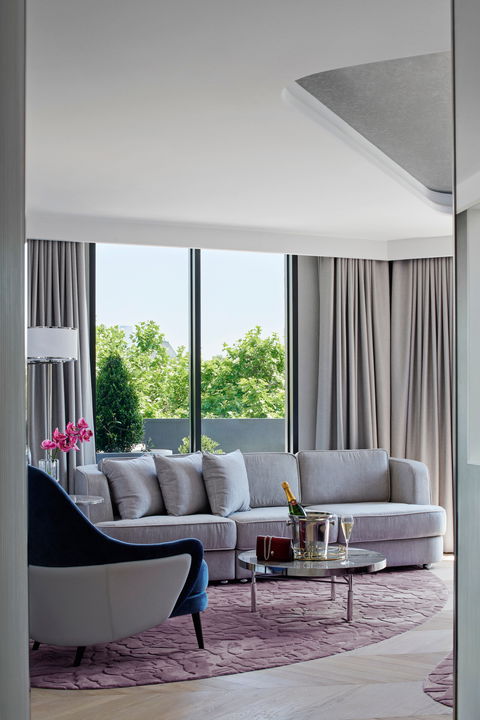 Royce Hotel - eAccommodation 15