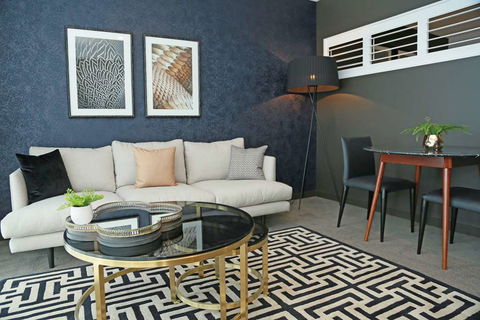 Alex Perry Hotel and Apartments - eAccommodation 6