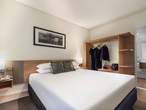 Ibis Hotel - eAccommodation 6