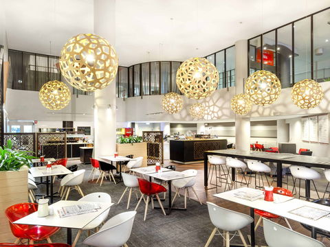 Ibis Hotel - eAccommodation 12