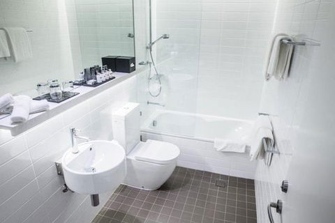 Adge Apartment Hotel - eAccommodation 14